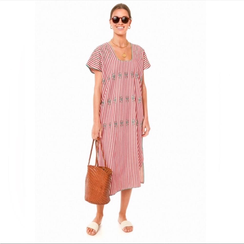 Tuckernuck Red Stripe Sullivan
Embroidered Canvas Caftan - SMALL - NWOT